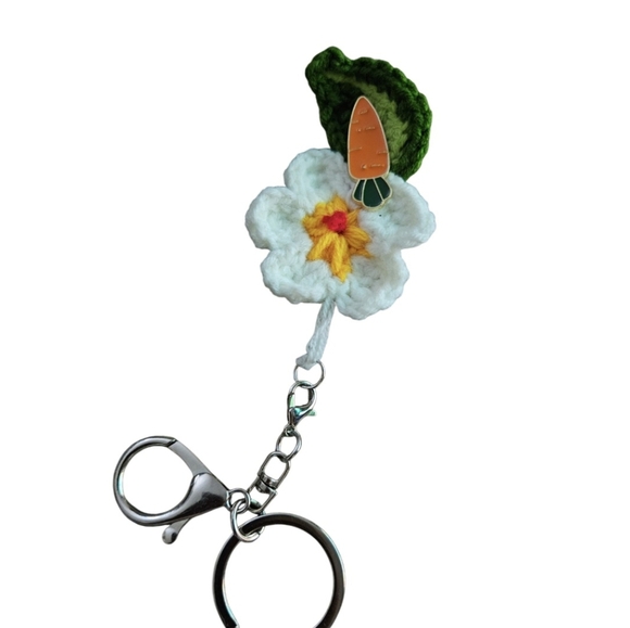 Handmade Keychain Crochet Flower Carrot  Enamel Pin White Zipper Pull Accessory - Picture 6 of 17